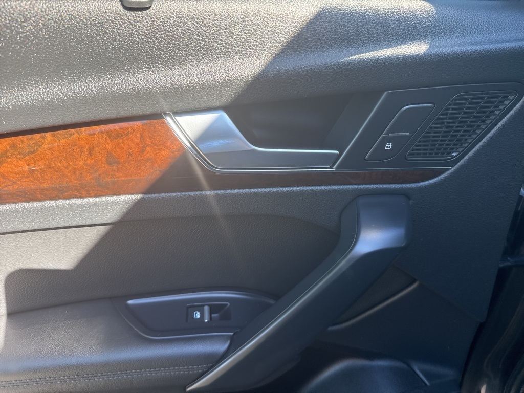 2019 Audi Q5 2.0T Premium Plus photo 16
