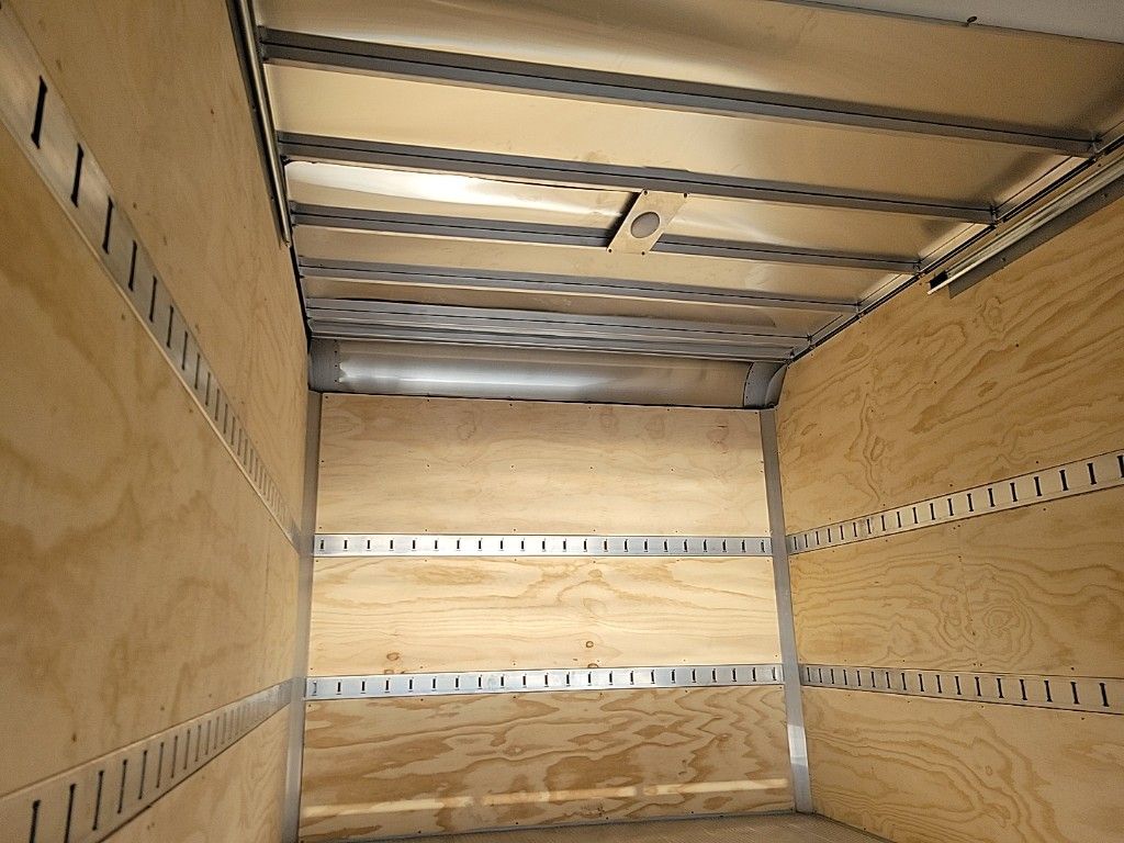 2024 Ford Transit Chassis Cab photo 4