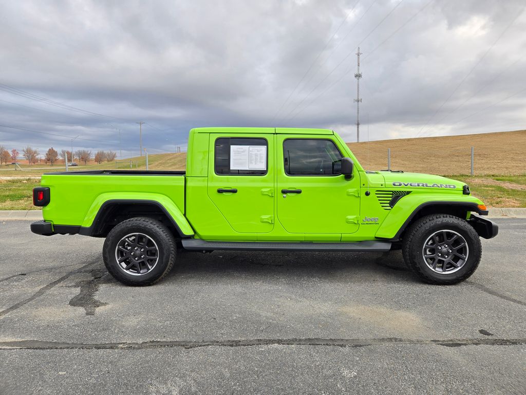 2021 Jeep Gladiator Overland photo 2