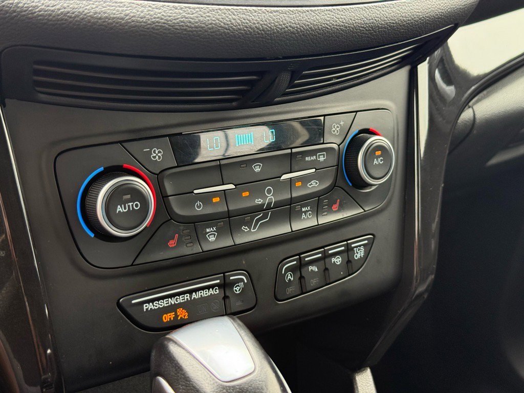 2018 Ford Escape Titanium photo 23