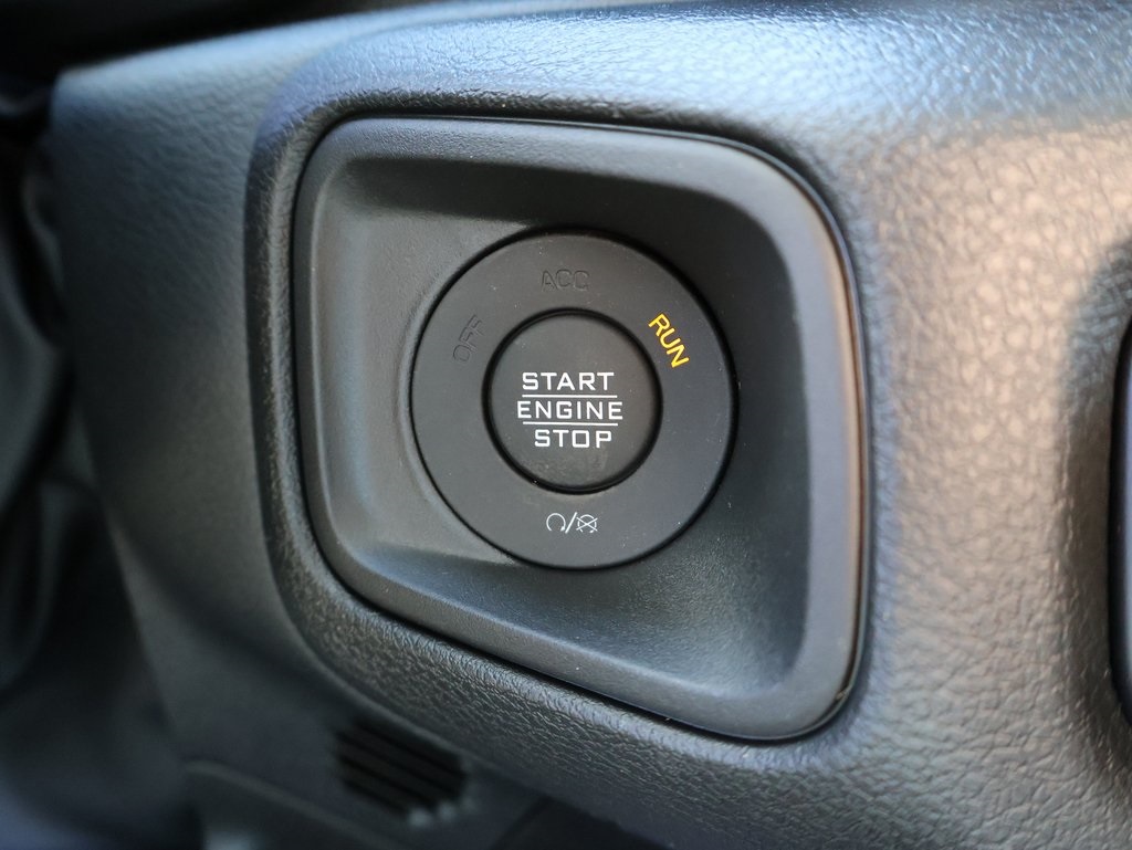 2025 Jeep Gladiator Sport S photo 29