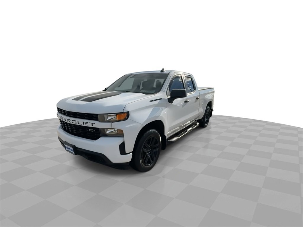 2021 Chevrolet Silverado 1500 Custom photo 4