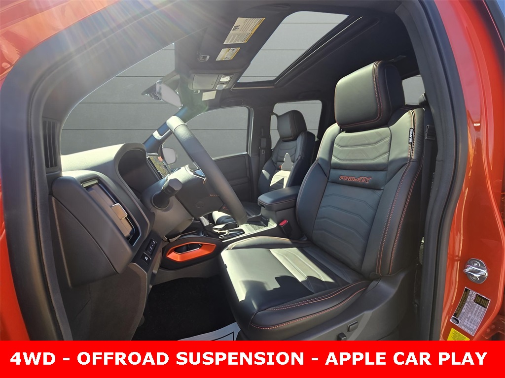 2025 Nissan Frontier PRO-4X photo 8