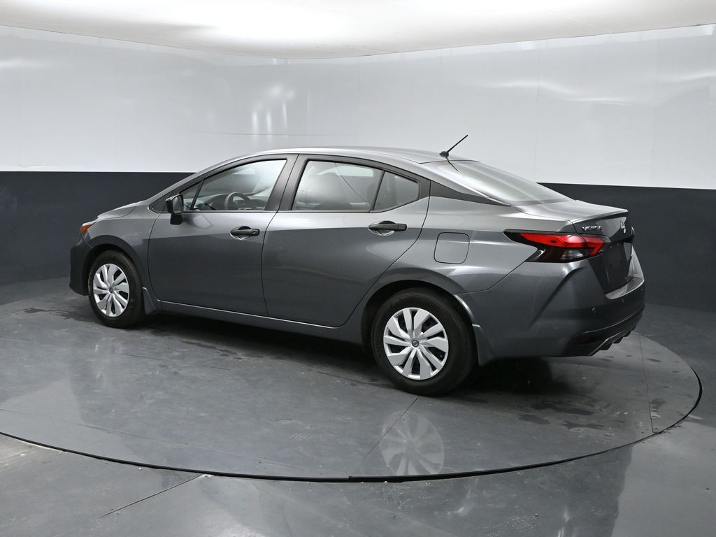 2024 Nissan Versa 1.6 S photo 4