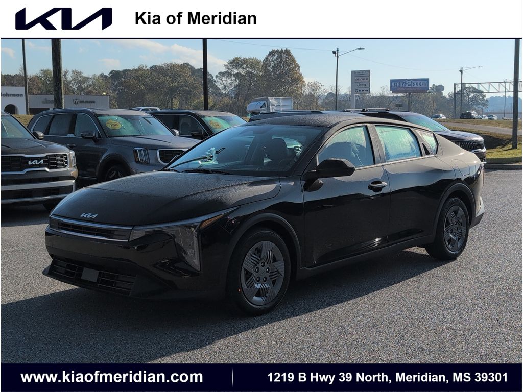 2025 Kia K4 LX's photo