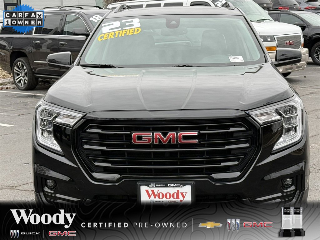 2023 GMC TERRAIN - Image 2