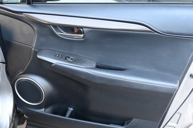 2020 Lexus NX 300 photo 17
