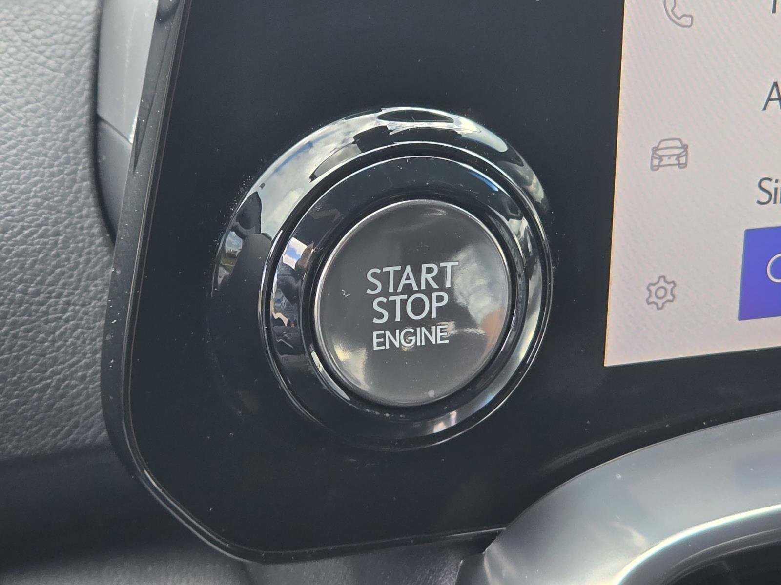 2022 Lexus LX 600 Luxury photo 21