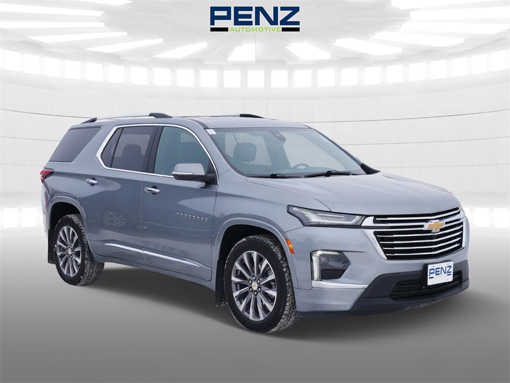 2023 Chevrolet Traverse Premier's photo