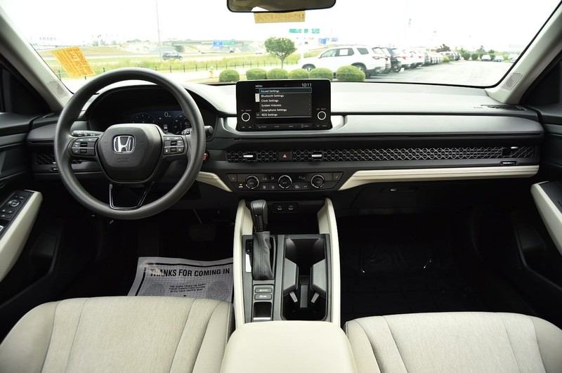 2024 Honda Accord EX photo 5