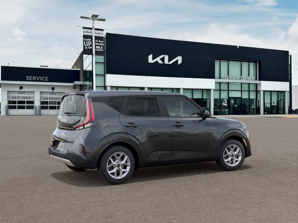 2025 Kia Soul S photo 4