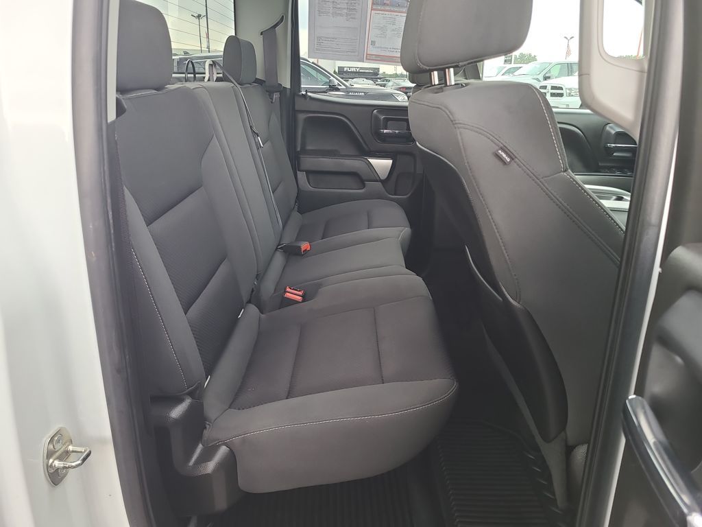 2015 Chevrolet Silverado 1500 LT1 photo 29