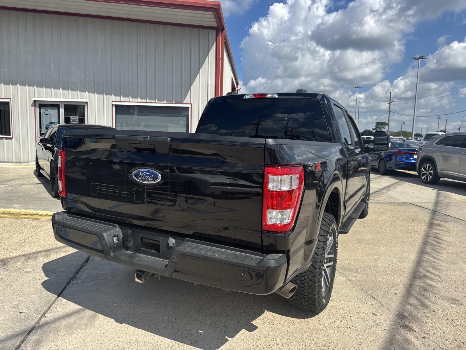 2023 Ford F-150 XL photo 4