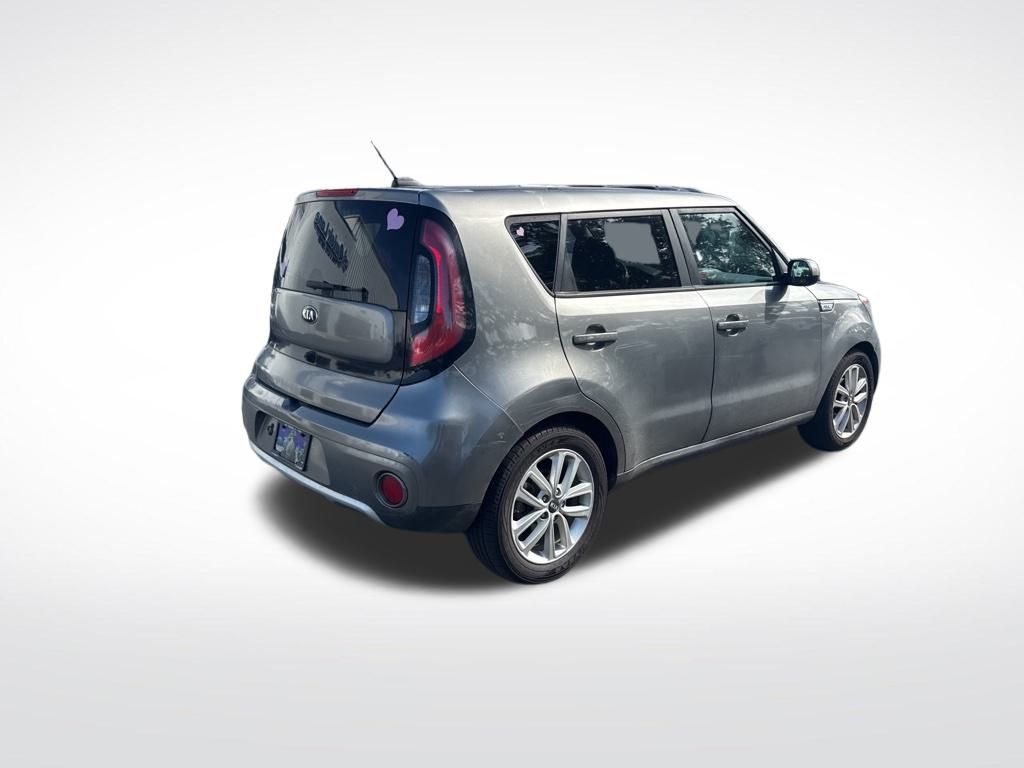 2017 Kia Soul Plus photo 3
