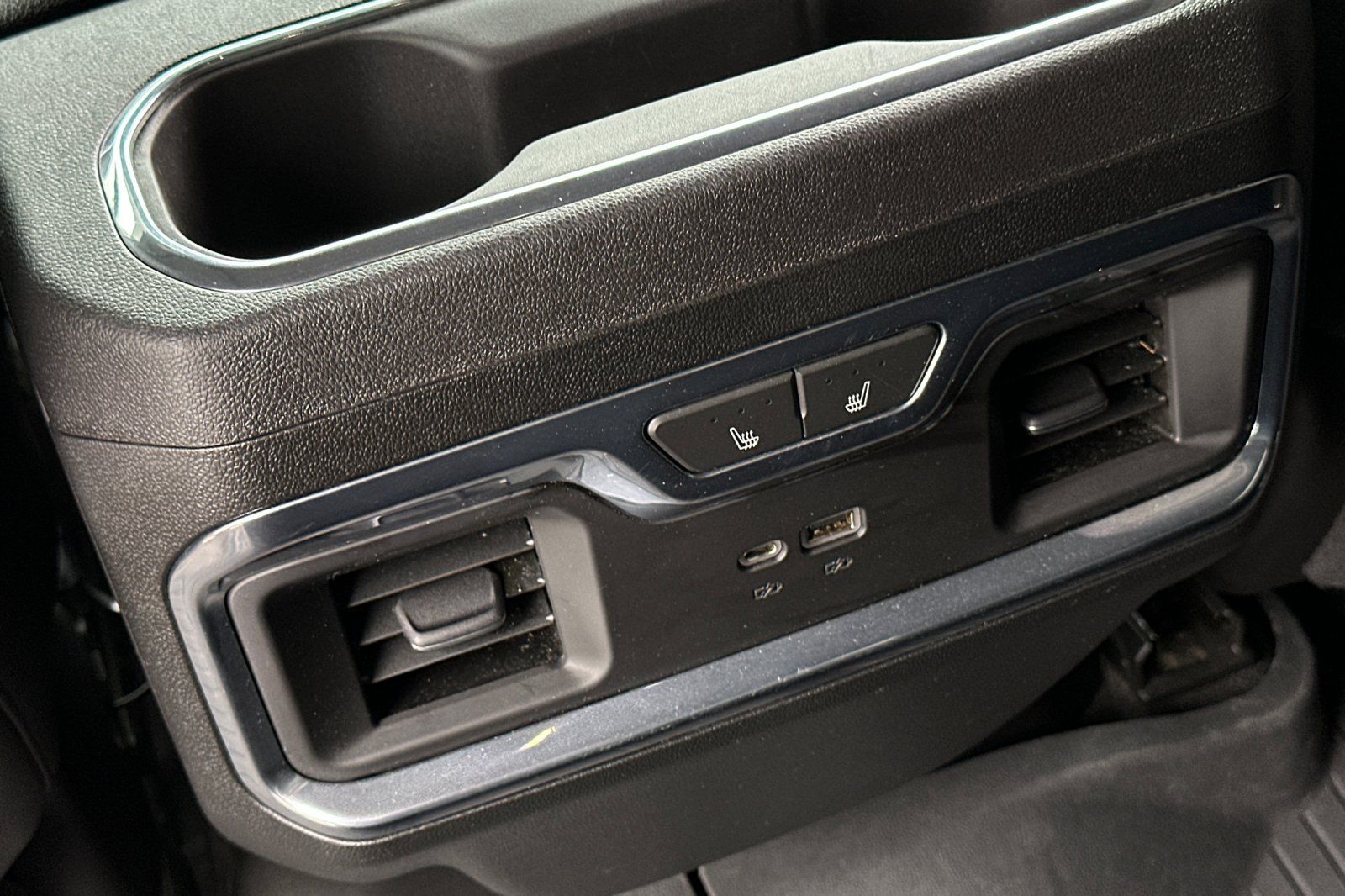 2023 Chevrolet Silverado 1500 LTZ photo 20