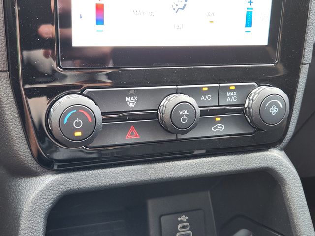 2025 Ford Ranger XLT photo 17