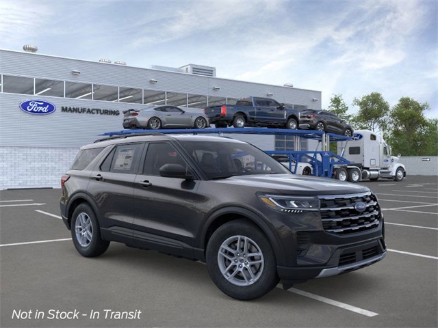 2026 Ford Explorer photo 5