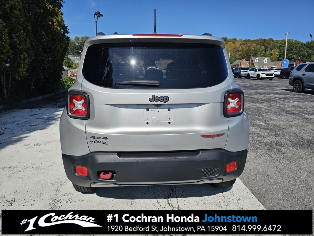 2016 Jeep Renegade Trailhawk photo 6