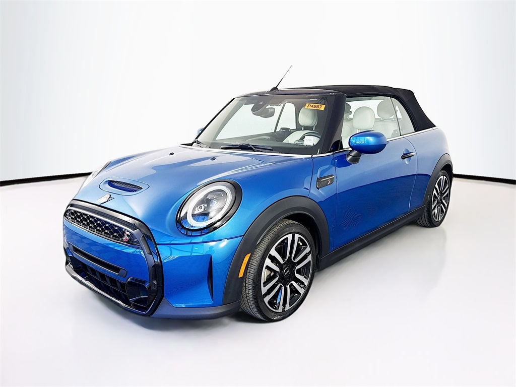 2023 Mini Cooper Convertible S photo 3