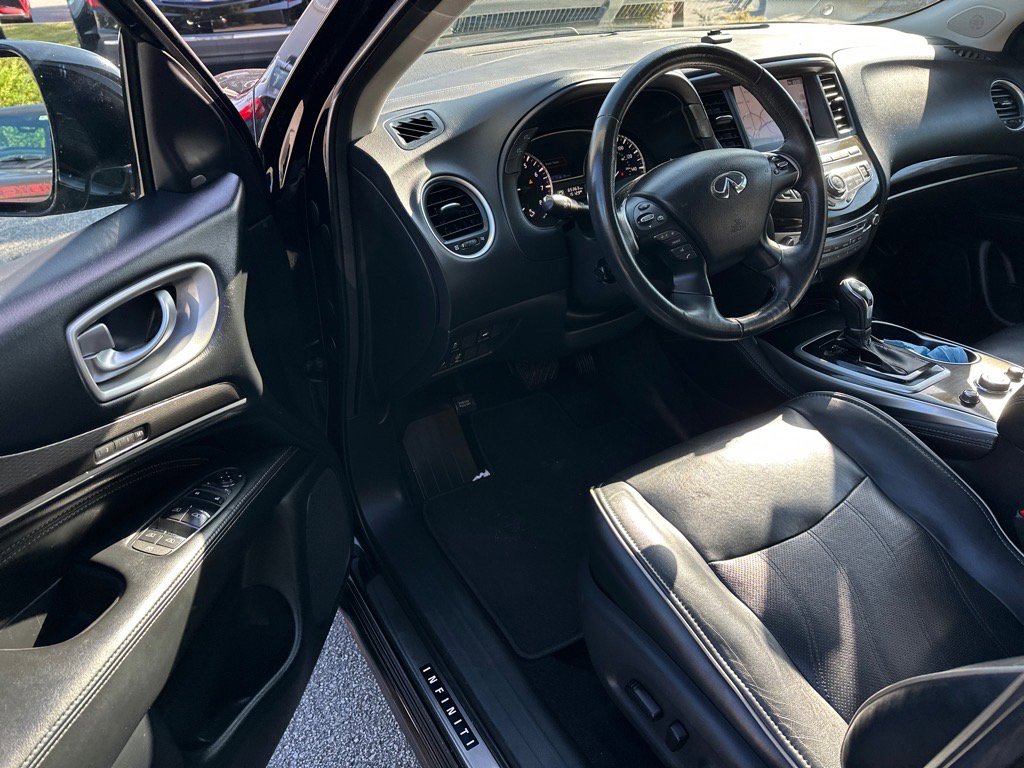 2019 Infiniti QX60 Luxe photo 5
