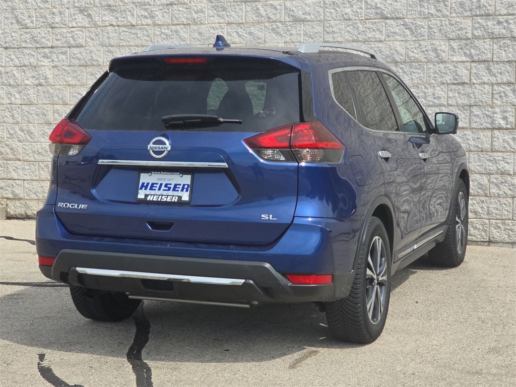 2018 Nissan Rogue SL photo 13