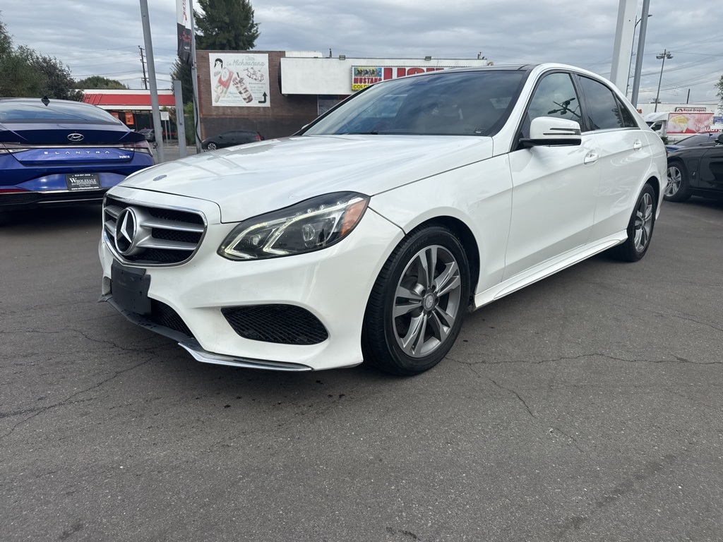 2015 Mercedes-Benz E-Class E400's photo