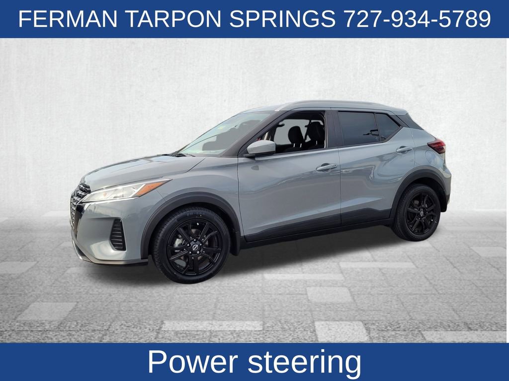 2022 Nissan Kicks SV photo 3