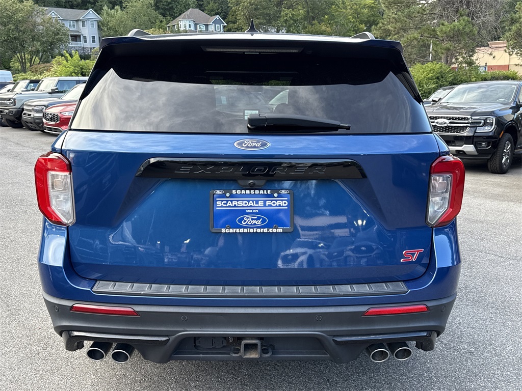 2021 Ford Explorer ST photo 3