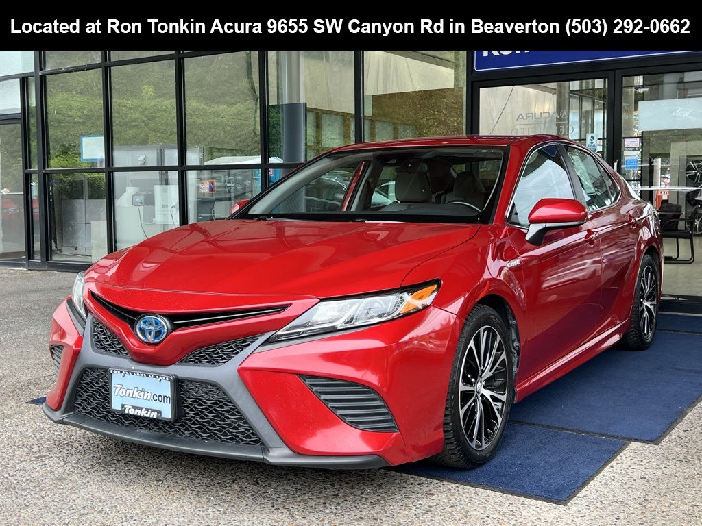 2019 Toyota Camry Hybrid SE photo 4