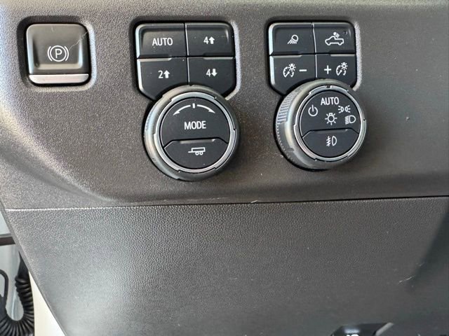 2023 Chevrolet Silverado 1500 ZR2 photo 33