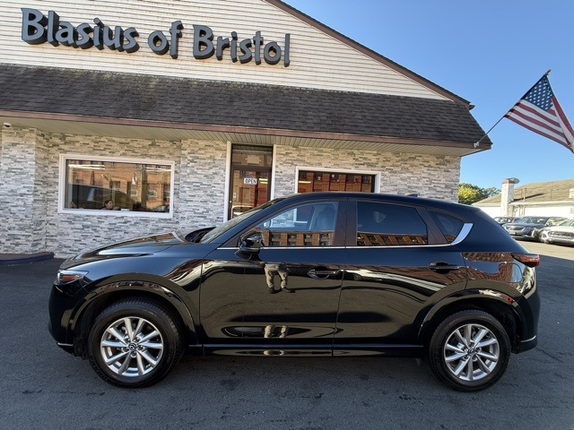 2024 Mazda CX-5 2.5 Select photo 4