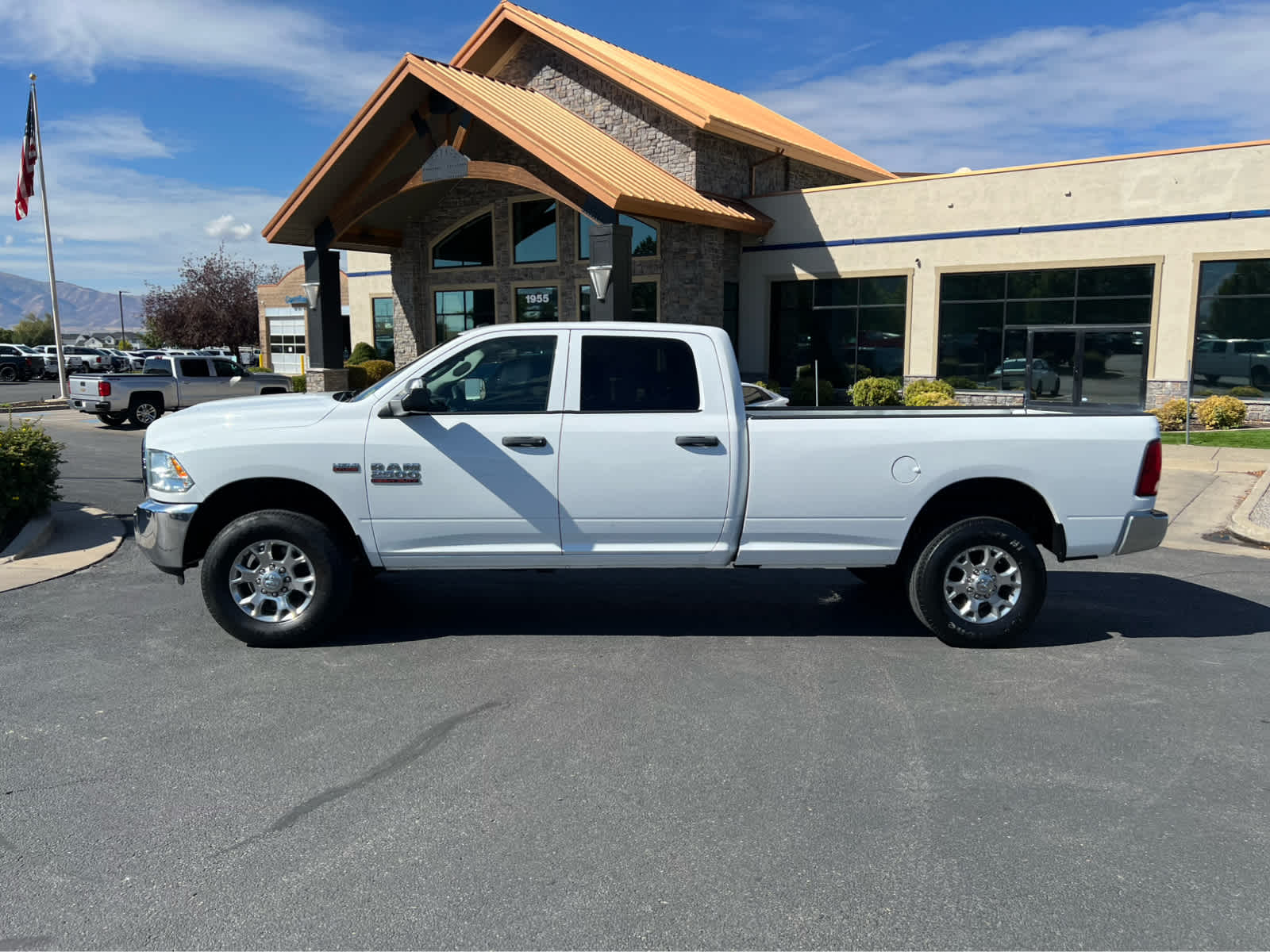 2013 Ram 2500 Tradesman photo 2