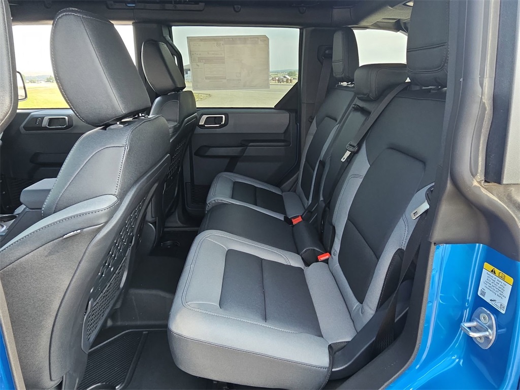 2024 Ford Bronco Big Bend photo 40