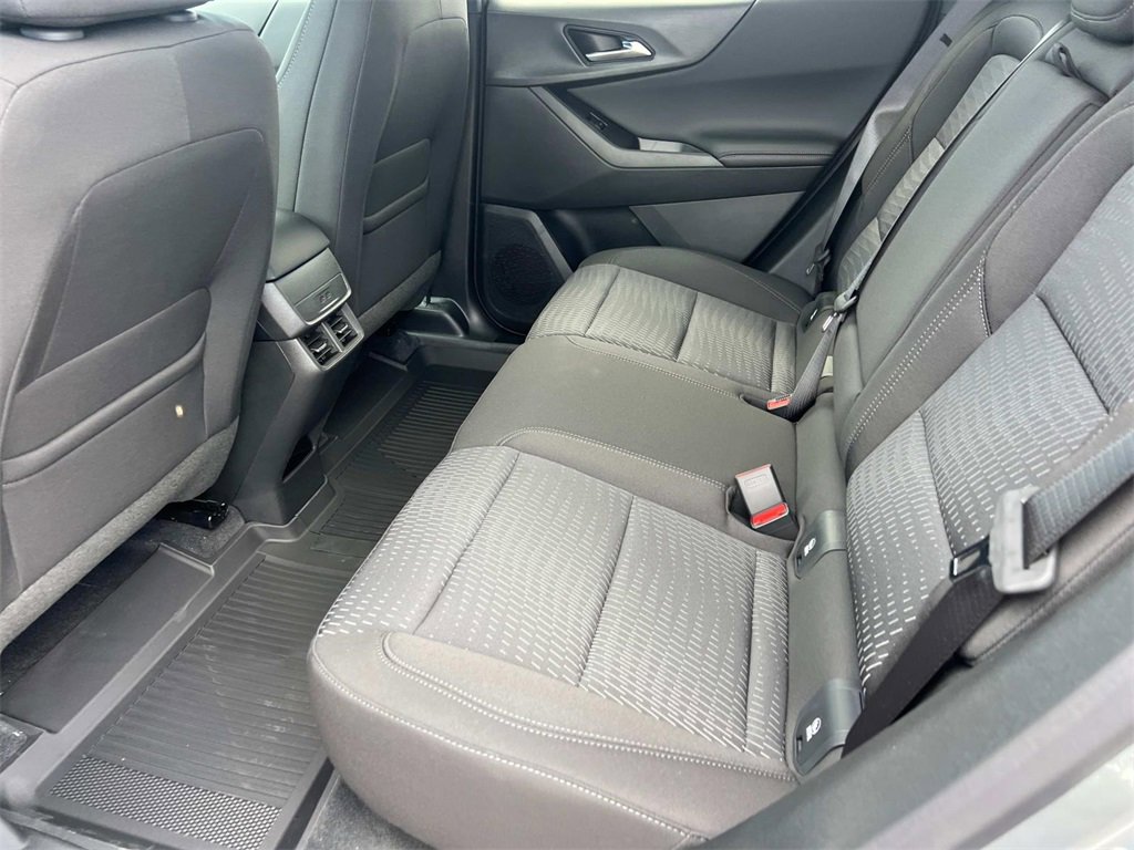 2026 Chevrolet Equinox LT photo 9