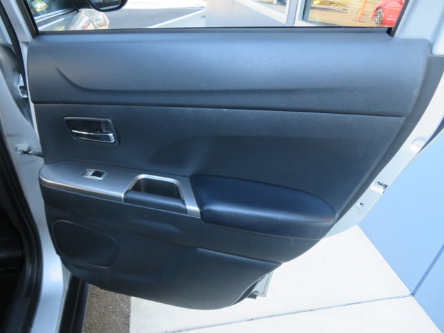 2024 Mitsubishi Outlander Sport SE photo 13