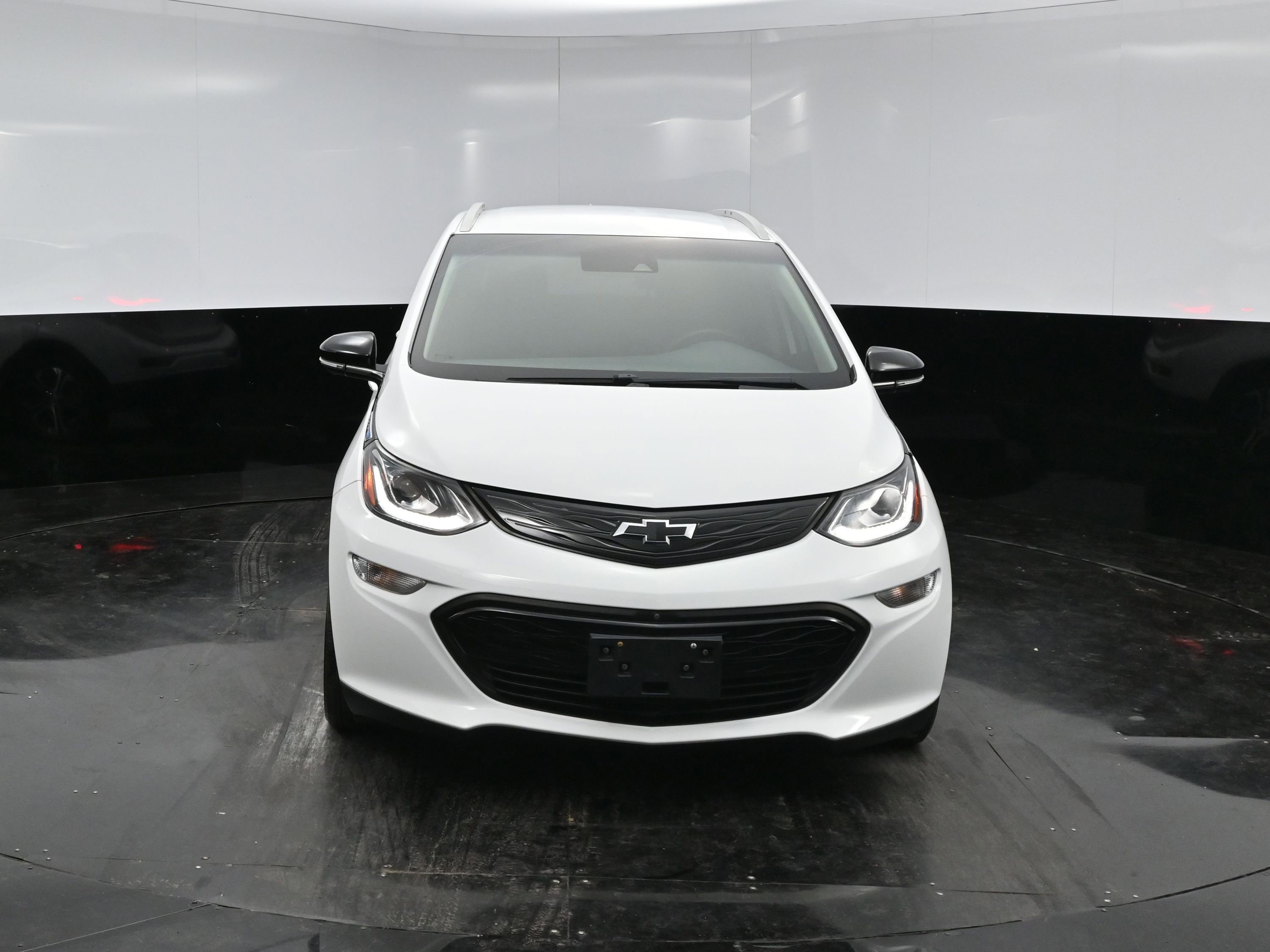 Used 2021 Chevrolet Bolt EV Premier with VIN 1G1FZ6S01M4114063 for sale in Culver City, CA