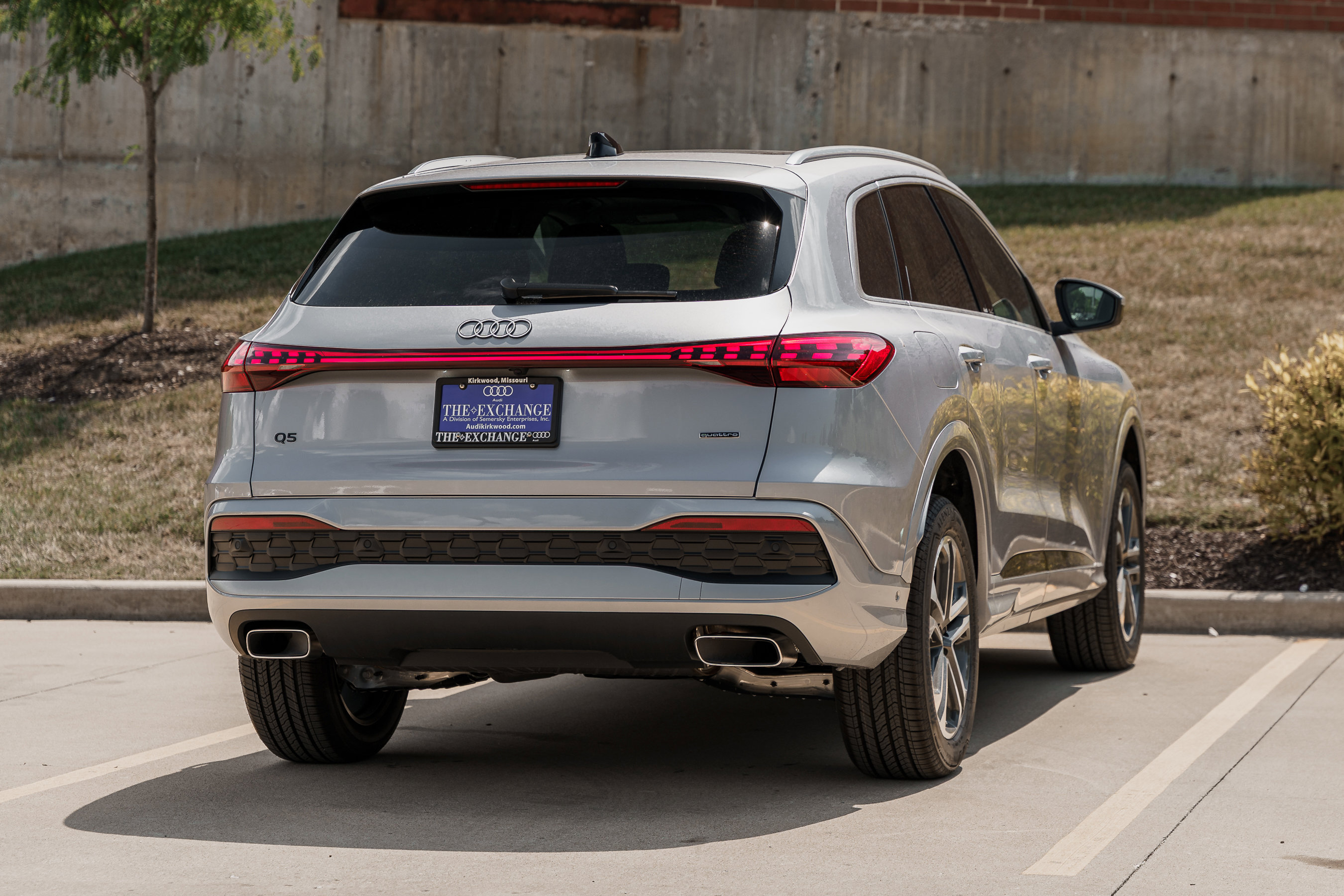 2025 Audi Q5 Premium photo 3