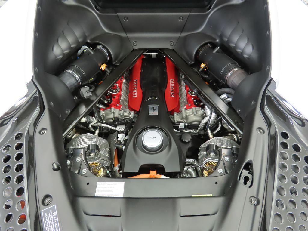 2023 Ferrari SF90 Stradale Base photo 23