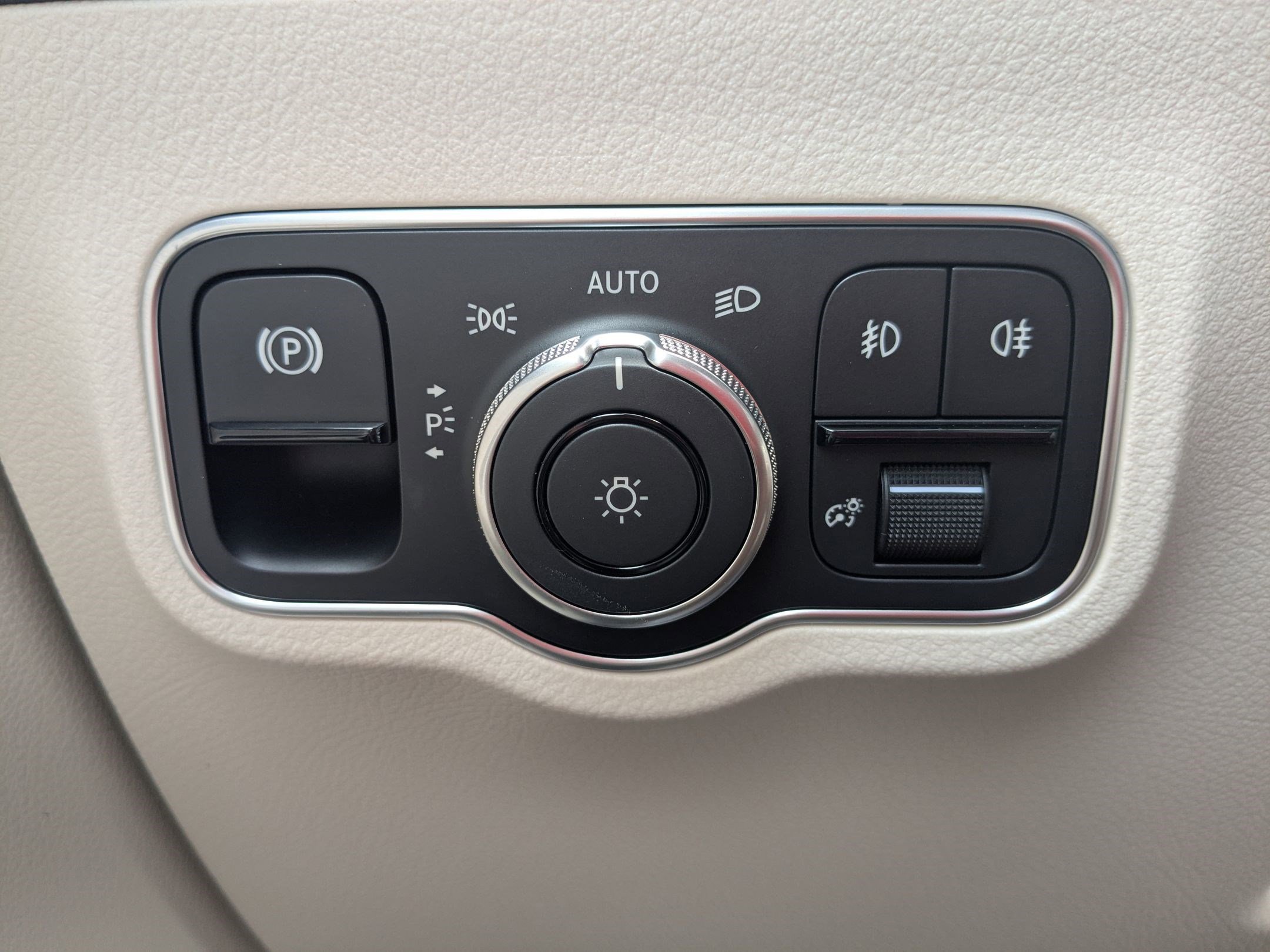 2026 Mercedes Benz GLA 250 4MATIC photo 19