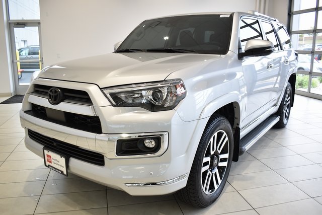 2024 Toyota 4Runner Limited photo 4