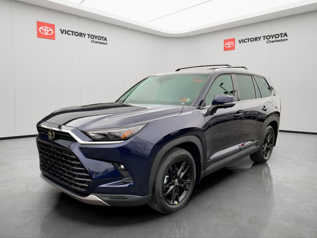 2026 Toyota Grand Highlander Platinum's photo