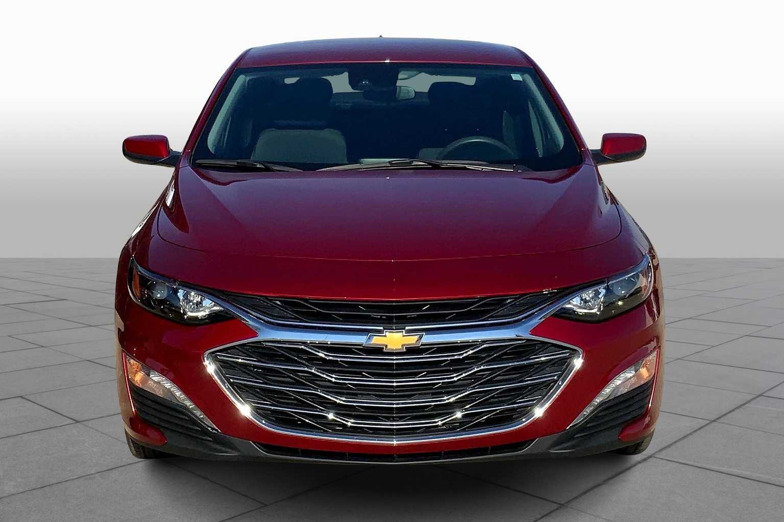 2024 Chevrolet Malibu 1LT photo 3