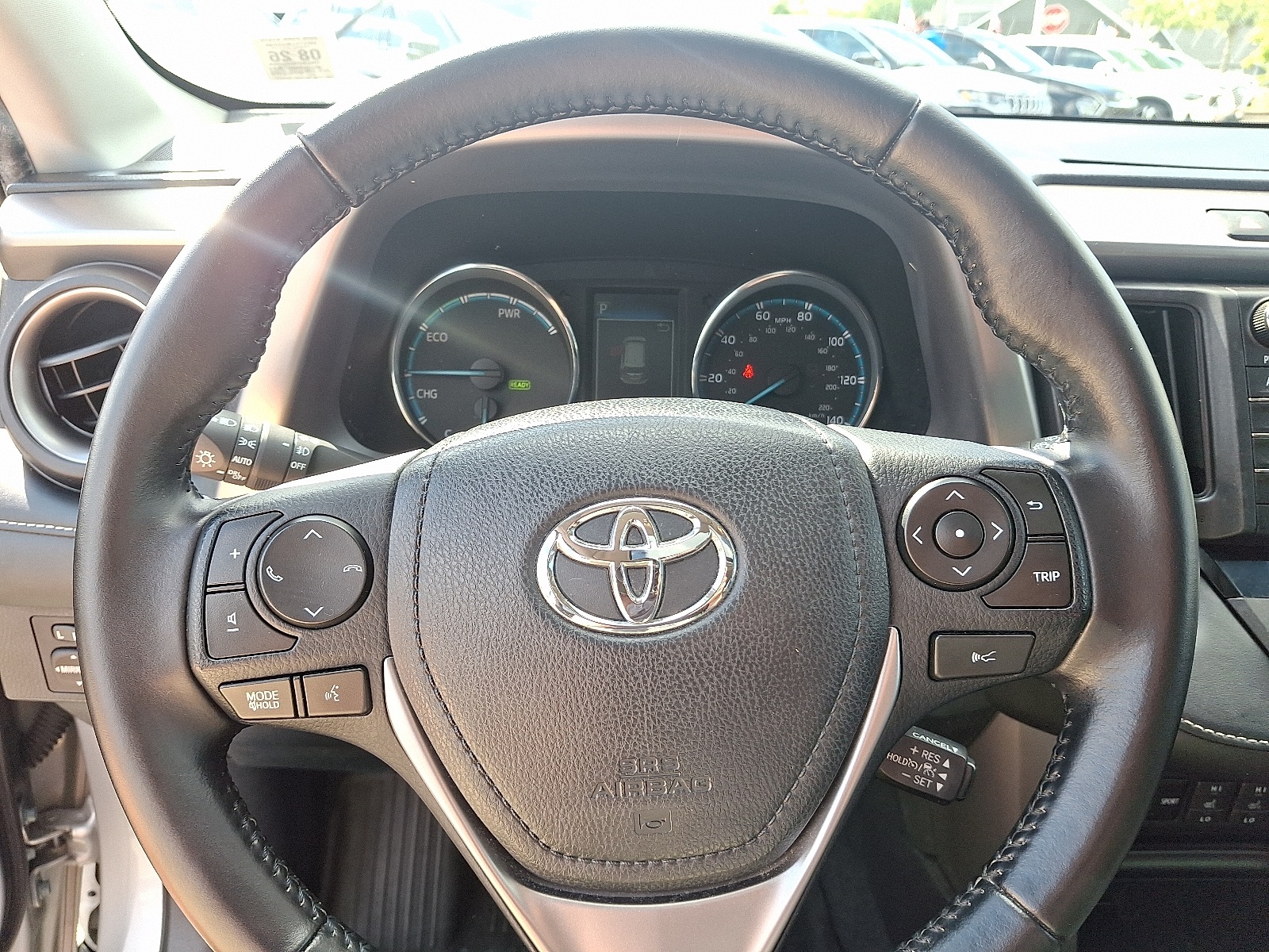 2017 Toyota RAV4 Hybrid Limited photo 18