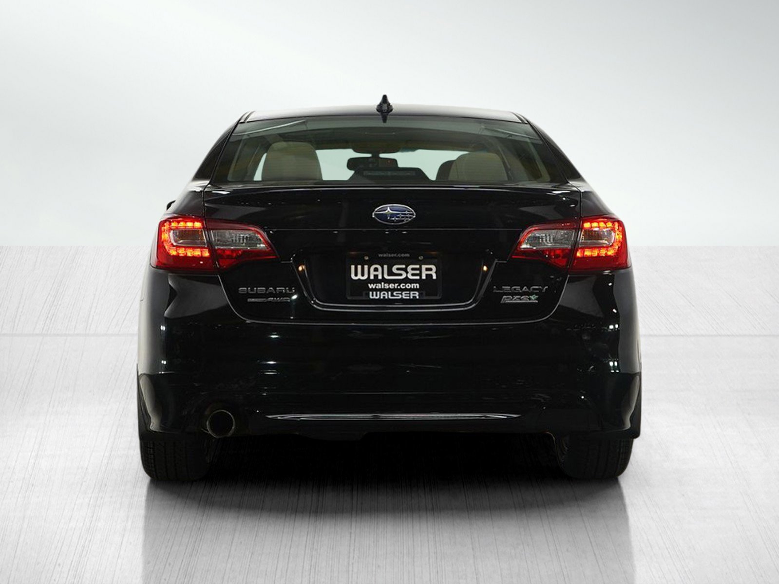 2017 Subaru Legacy 2.5i photo 4