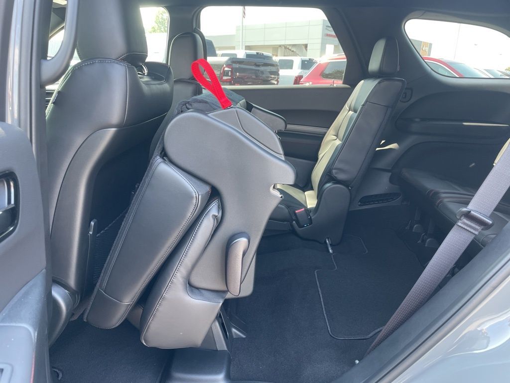 2025 Dodge Durango R/T Plus photo 31