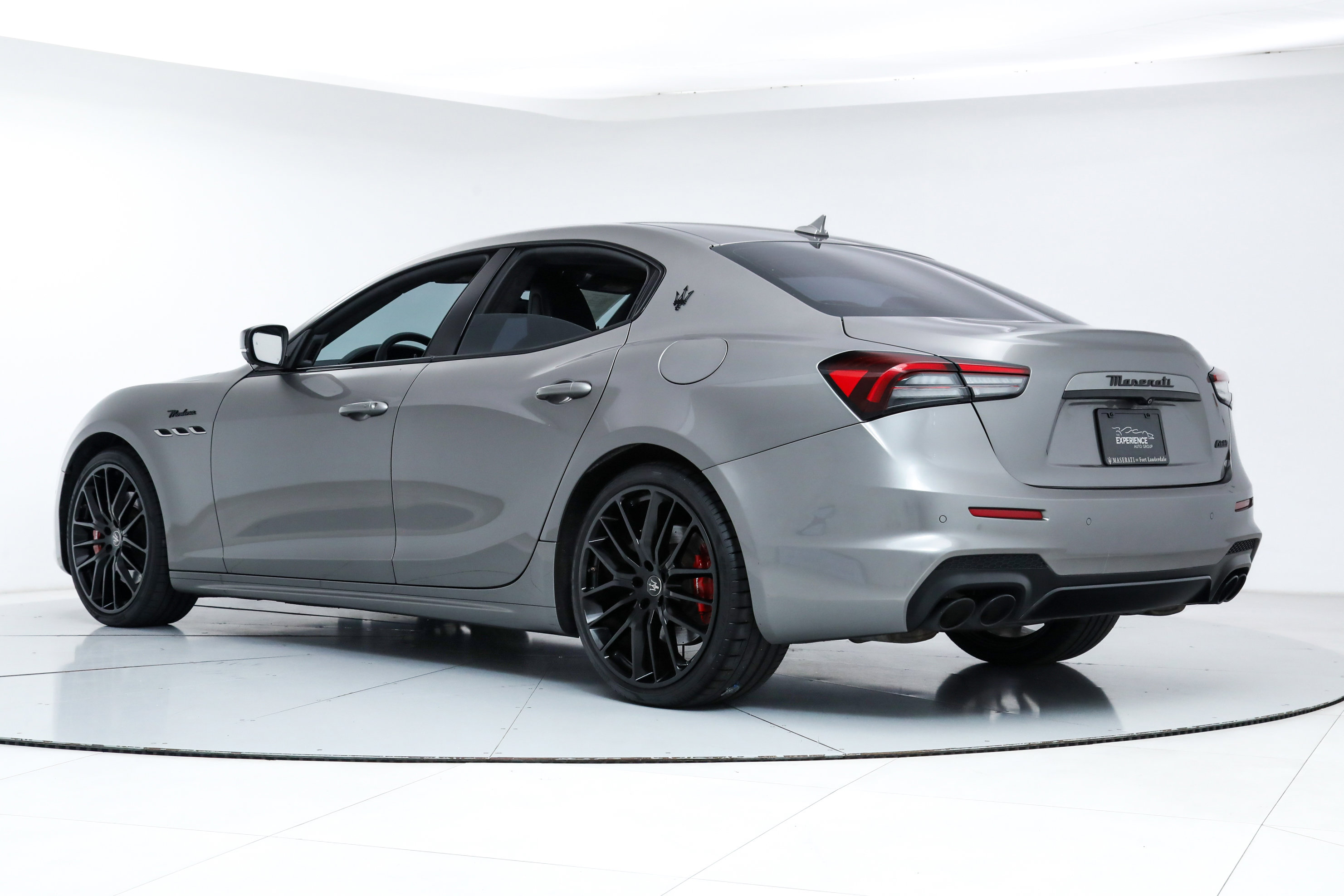 2022 Maserati Ghibli Modena photo 3