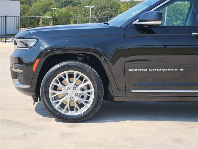 2021 Jeep Grand Cherokee L Summit photo 9