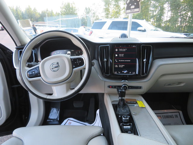 2018 Volvo XC60 Inscription photo 23