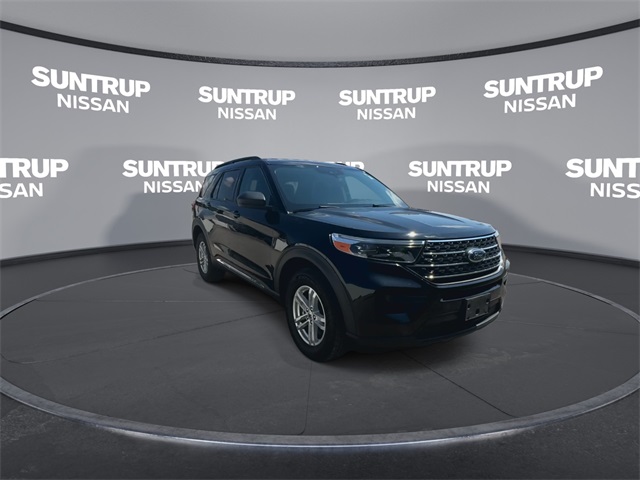 2022 Ford Explorer XLT photo 2