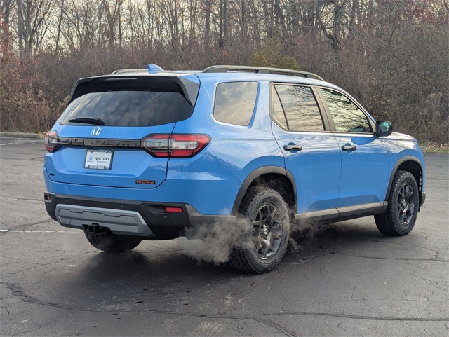2025 Honda Pilot TrailSport photo 4